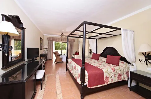 Luxury Bahia Principe Ambar Punta Cana habitacion